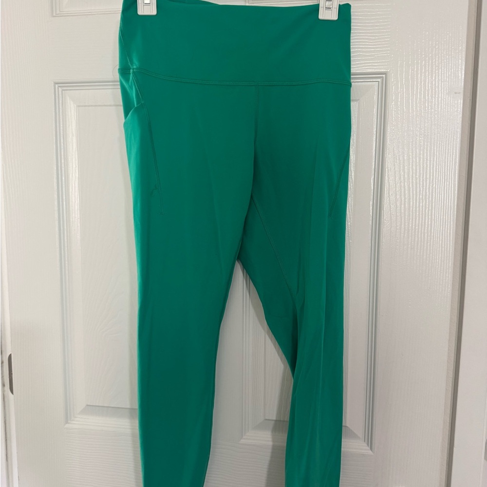Lululemon leggings green